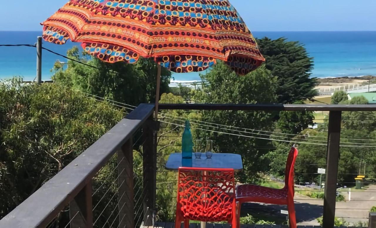 Holiday home 2 Degrees Of Separation Wye River